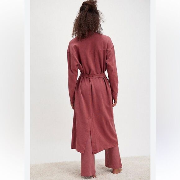 Free People S Babe I'm Yours Cardigan Style Long Sleeve Robe Dried Currant Wine - Picture 2 of 16